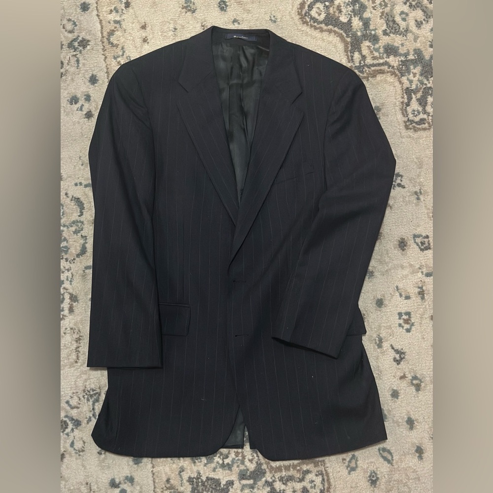Black Chaps Ralph Lauren wool suit jacket 
Size : 40 T